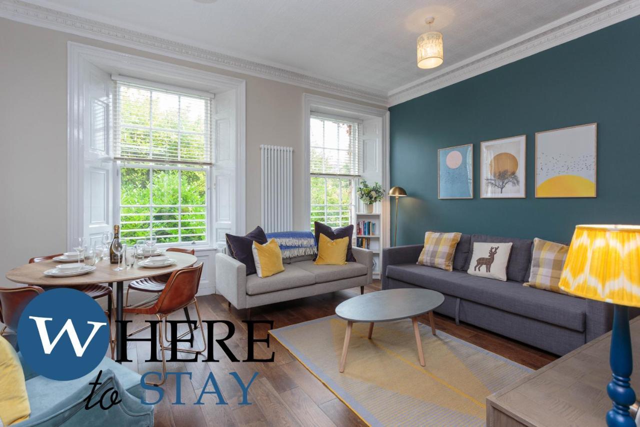 Stylish 2Bed Apartment Underneath Edinburgh Castle Exterior foto